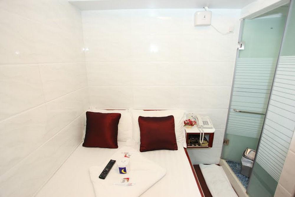 Reliance Inn Hong Kong Exterior foto